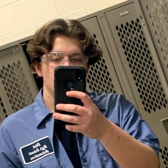 Meet your Posher, Bryant - Picture 1 of 1